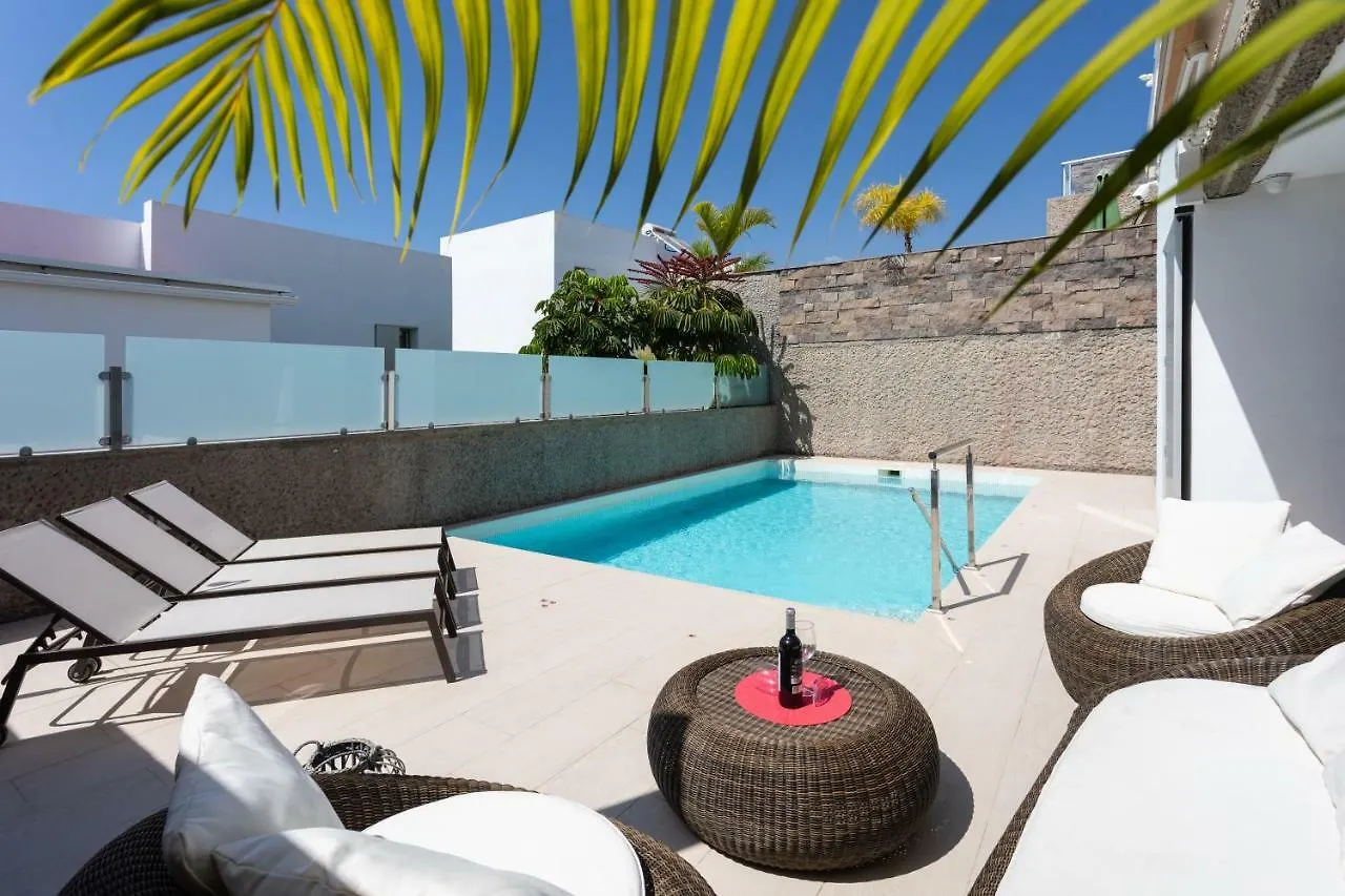 Villa Luxury BKM in Playa del Duque Costa Adeje  España